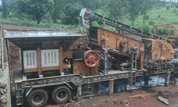 Cameroon 50TPH Combine portable aggregate crusher