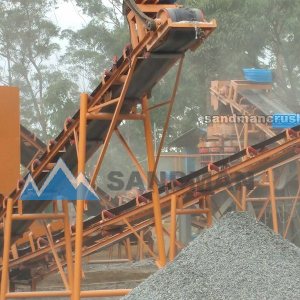 conveyor belt crusher